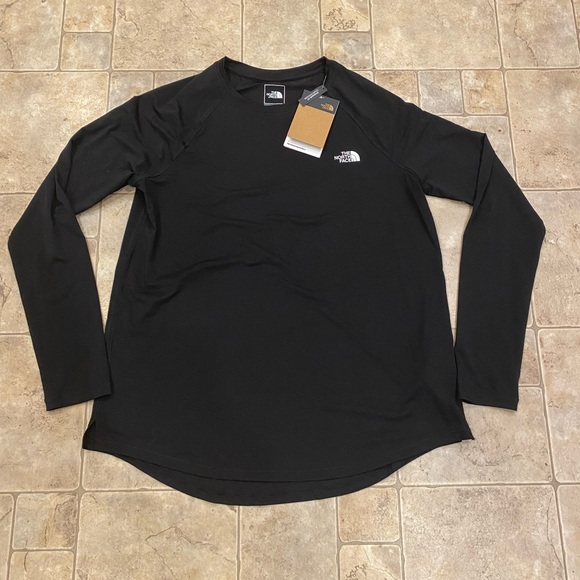 THE NORTH FACE Women's Wander Hi-Low Long Sleeve Shirt size L Black NWT - Picture 1 of 8